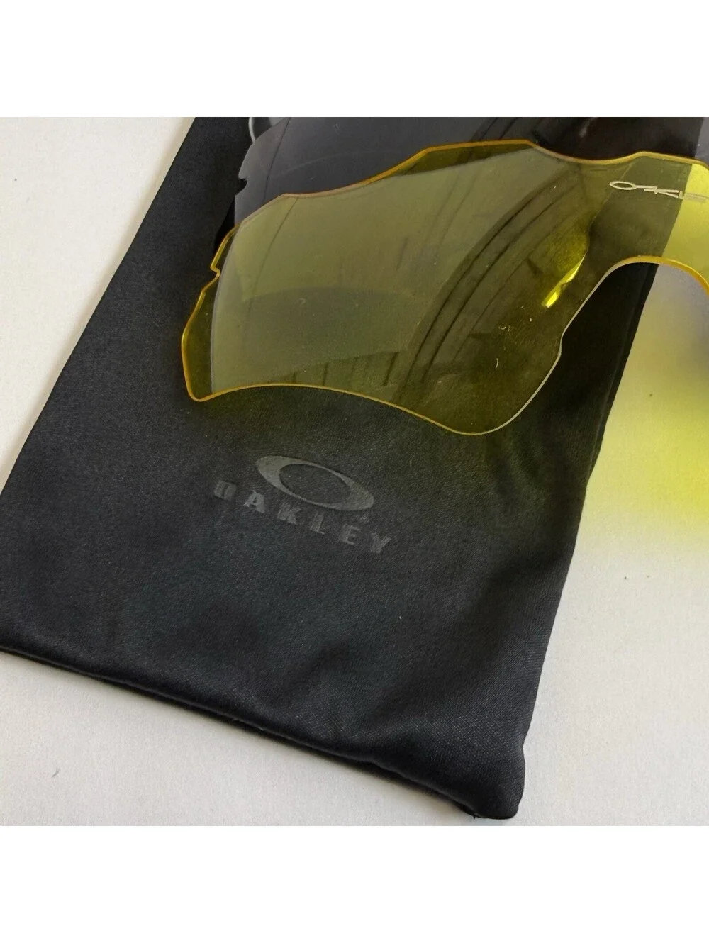 Lot of 3 OAKLEY Genuine Replacement Lenses Sunglasses WITH Case Logo Yellow